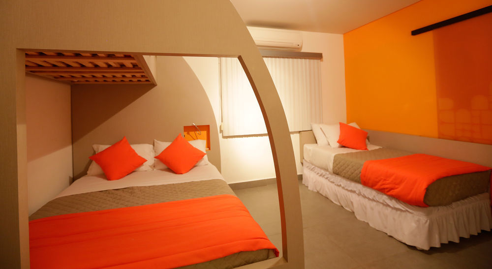 Concept Design Hostel & Suites ฟอสดูอีกวาซู ภายนอก รูปภาพ