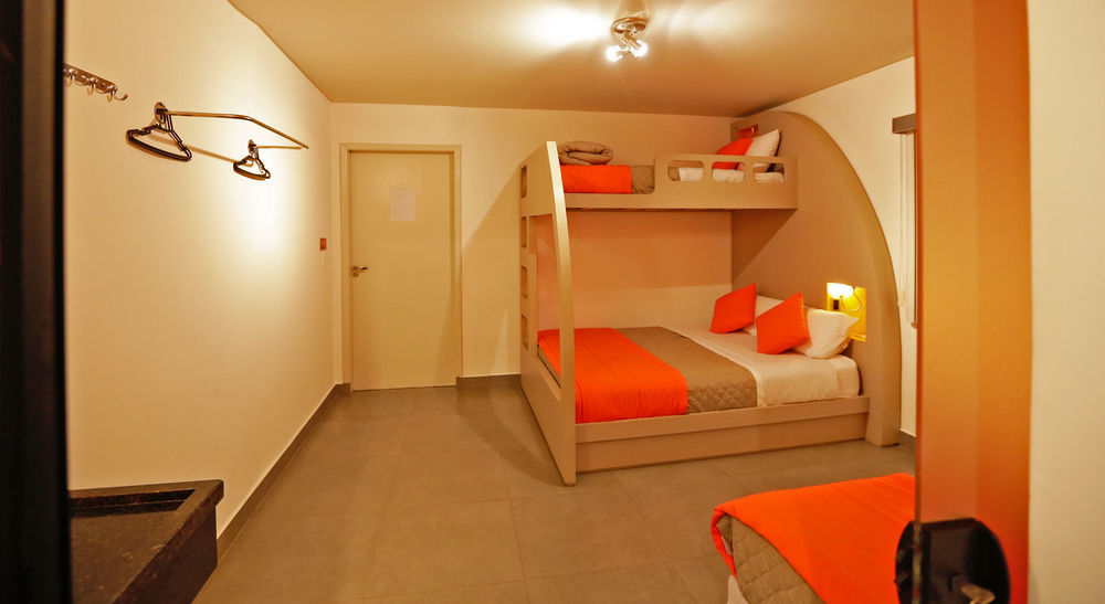 Concept Design Hostel & Suites ฟอสดูอีกวาซู ภายนอก รูปภาพ