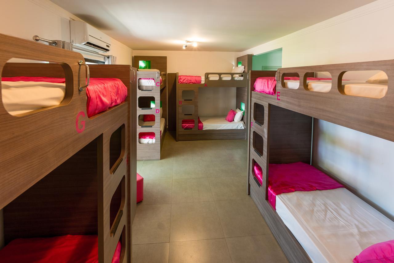 Concept Design Hostel & Suites ฟอสดูอีกวาซู ภายนอก รูปภาพ