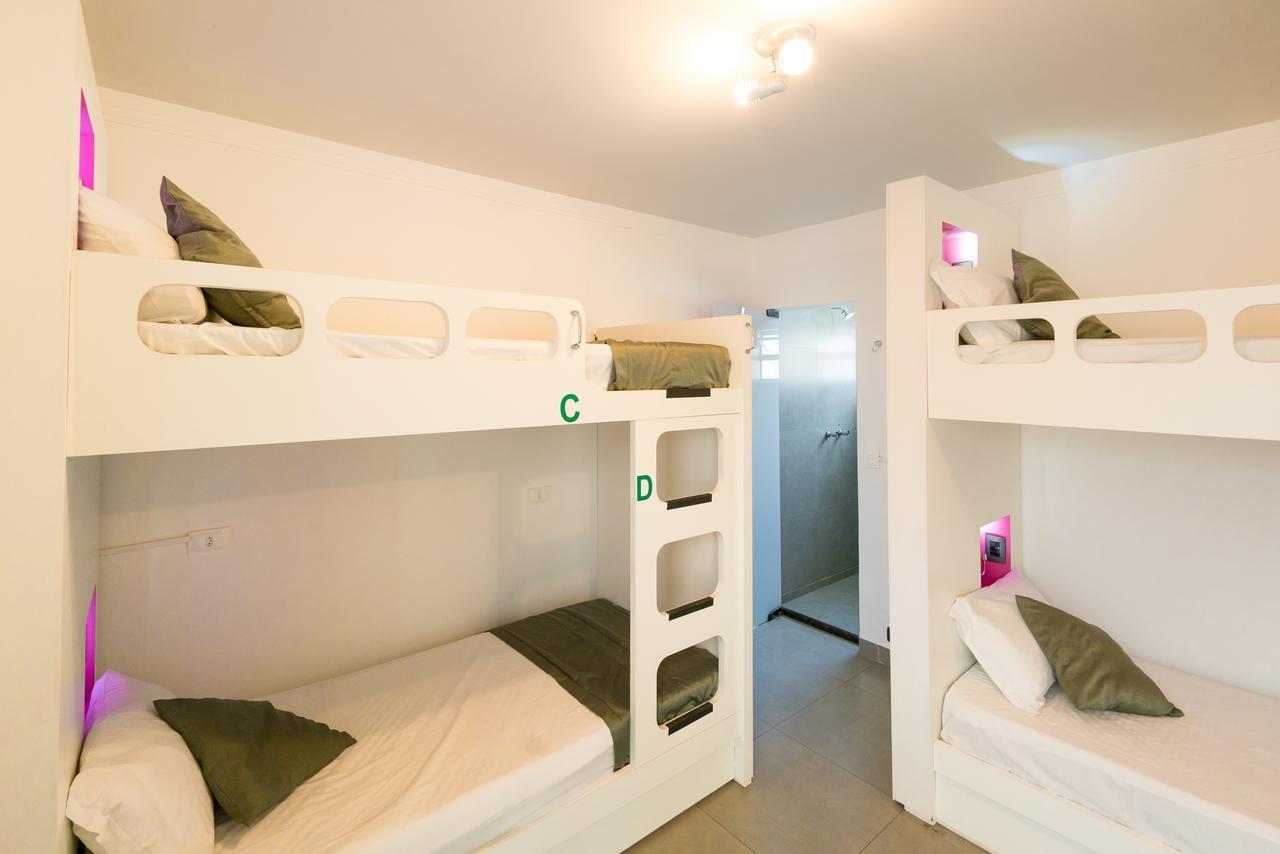 Concept Design Hostel & Suites ฟอสดูอีกวาซู ภายนอก รูปภาพ