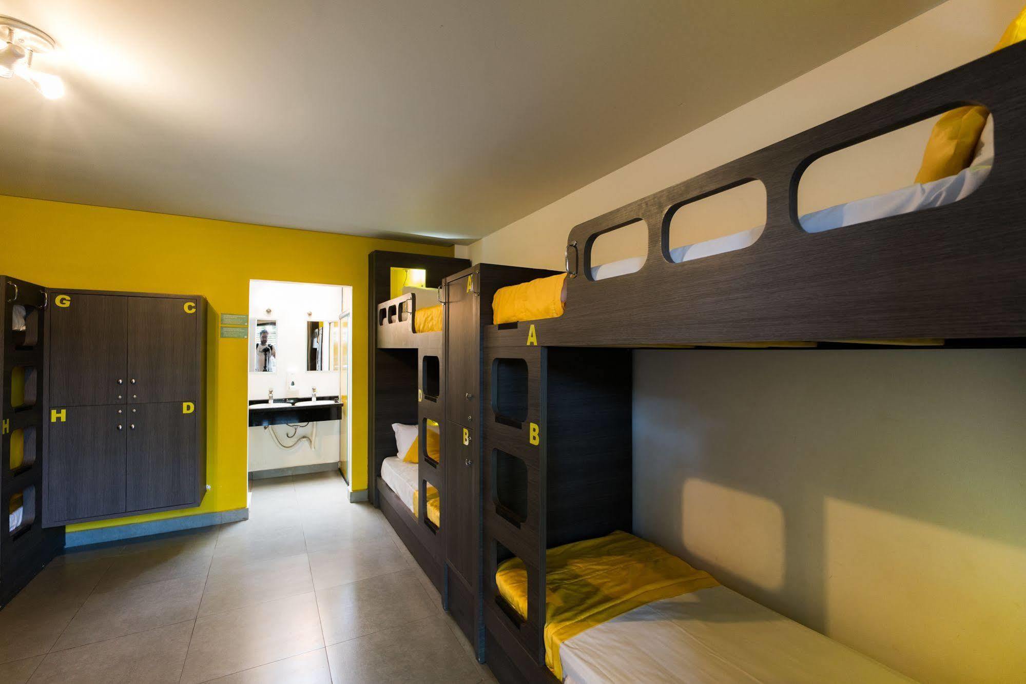 Concept Design Hostel & Suites ฟอสดูอีกวาซู ภายนอก รูปภาพ