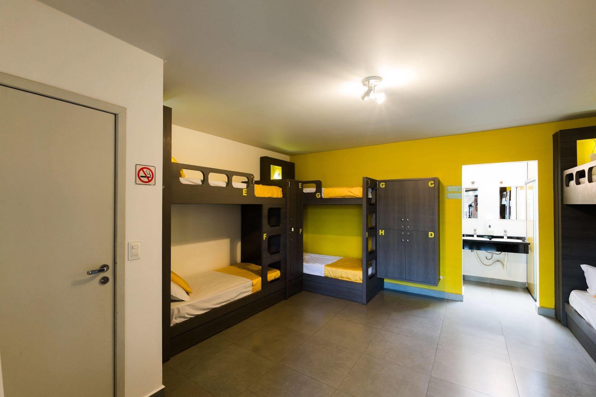 Concept Design Hostel & Suites ฟอสดูอีกวาซู ภายนอก รูปภาพ