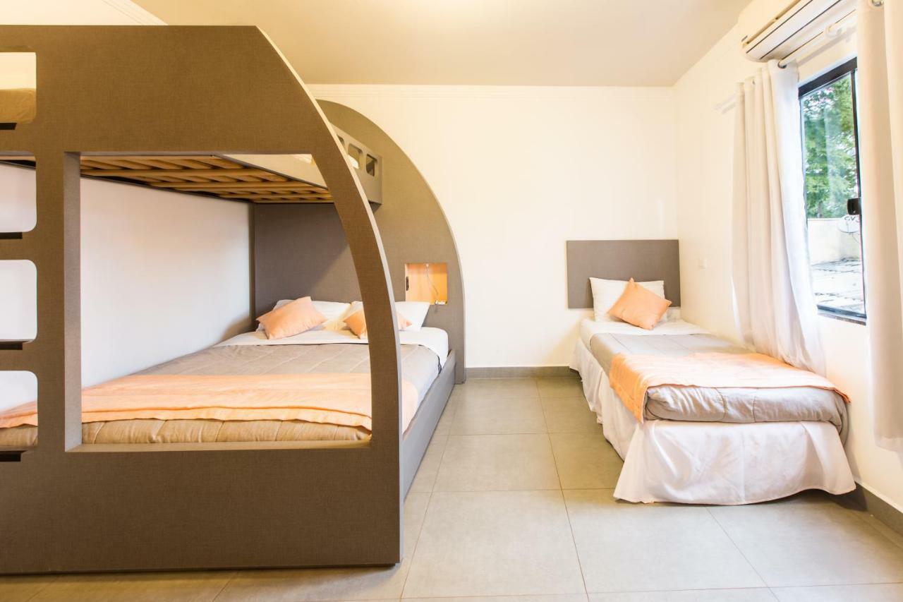 Concept Design Hostel & Suites ฟอสดูอีกวาซู ภายนอก รูปภาพ