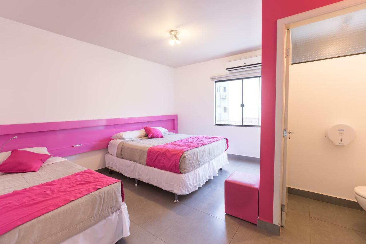 Concept Design Hostel & Suites ฟอสดูอีกวาซู ภายนอก รูปภาพ